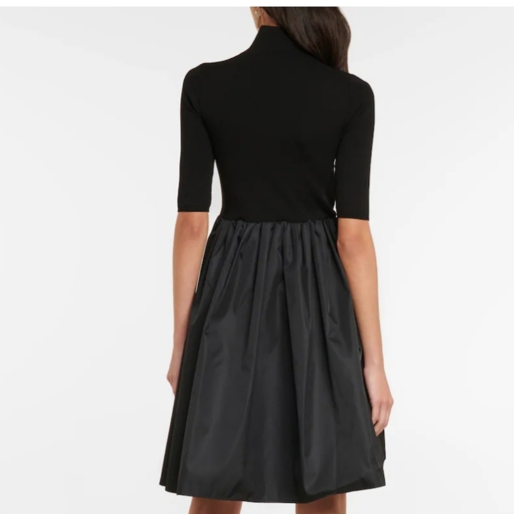 PRADA WOOL RE-NYLON BLACK FIT AND FLARE, MINI DRESS, SIZE ITALY 40 - Picture 7 of 16
